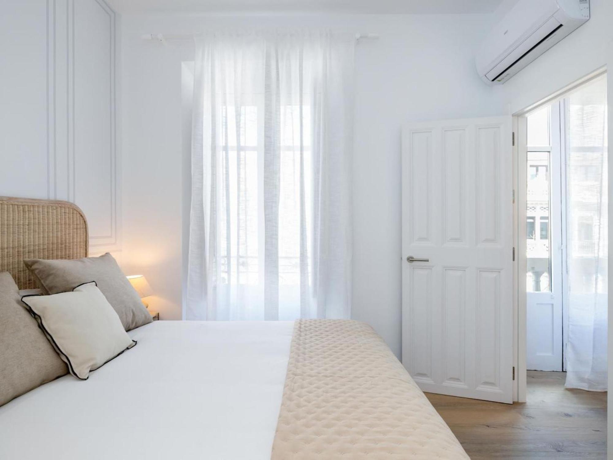 Bright And Elegant Gran Via Apartments Granada Exterior photo