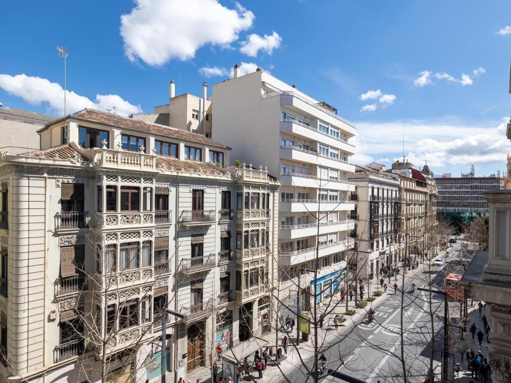 Bright And Elegant Gran Via Apartments Granada Exterior photo